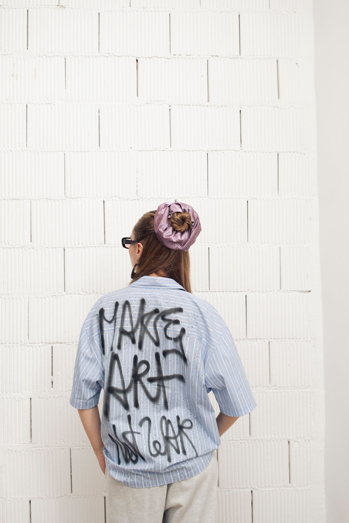 A. Sonido Máquina – Camisa Noise Upcycled