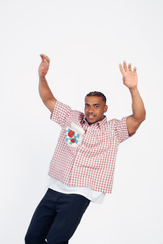 Camisa cuadros rojos y blancos con parche 3D