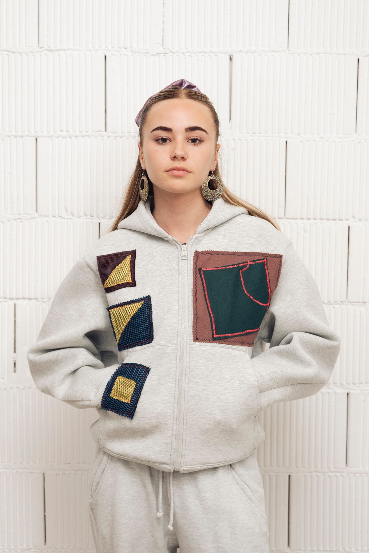 A. Sudadera NeoGrey Tiles 90