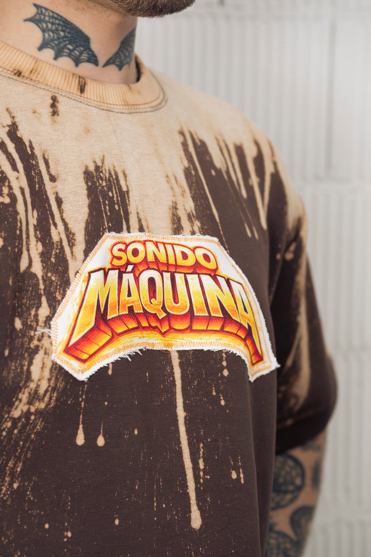 A. Machine Noise T-Shirt – Sonido Maquina Logo